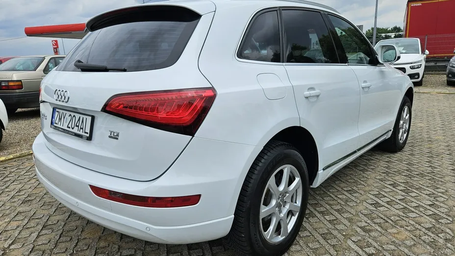 AUDI Q5 -