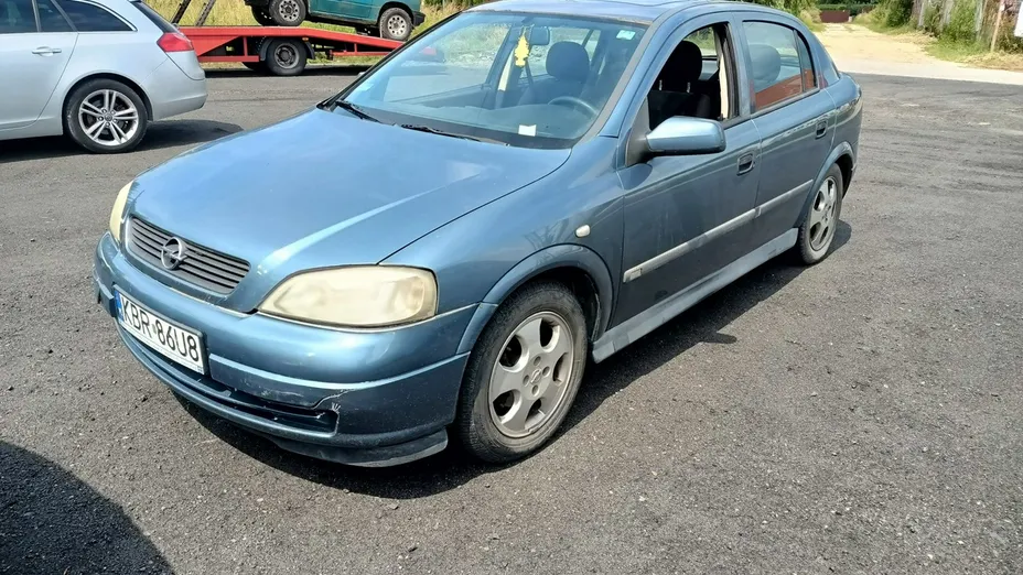 OPEL Astra -