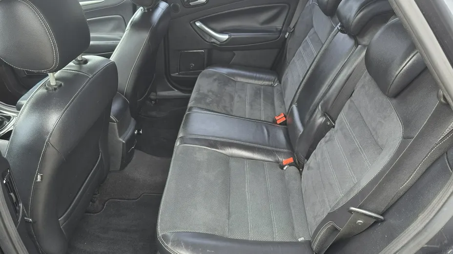 FORD Mondeo -