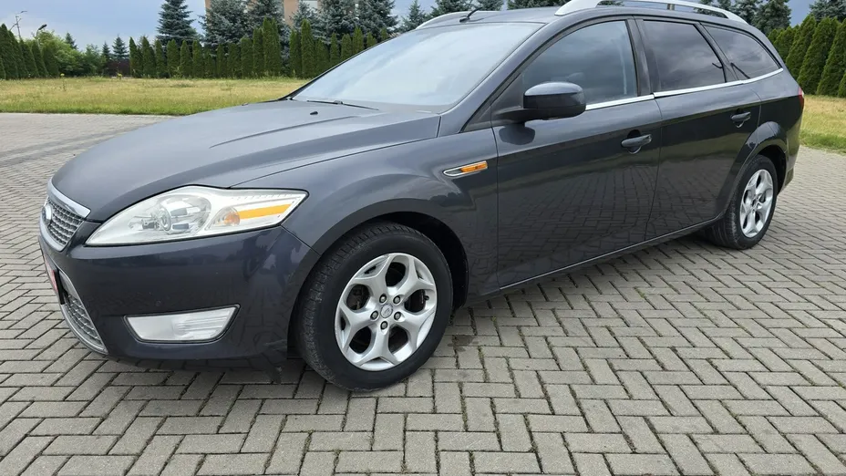 FORD Mondeo -