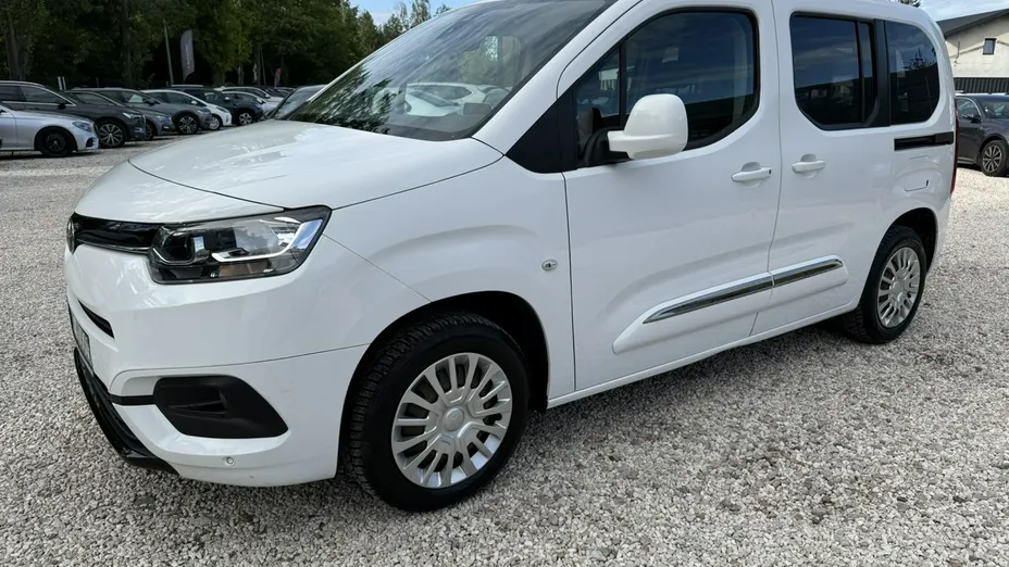 TOYOTA Proace City Verso -