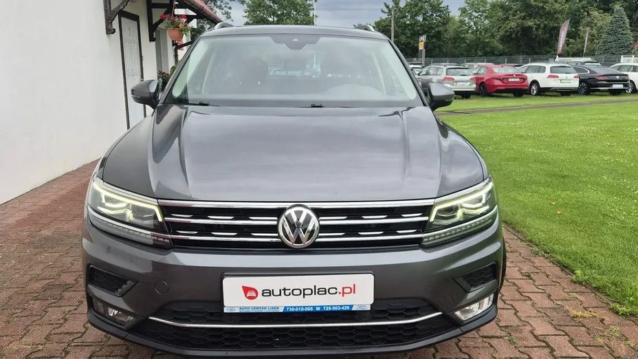 VOLKSWAGEN Tiguan -