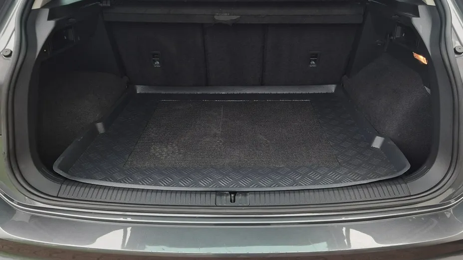 VOLKSWAGEN Tiguan -