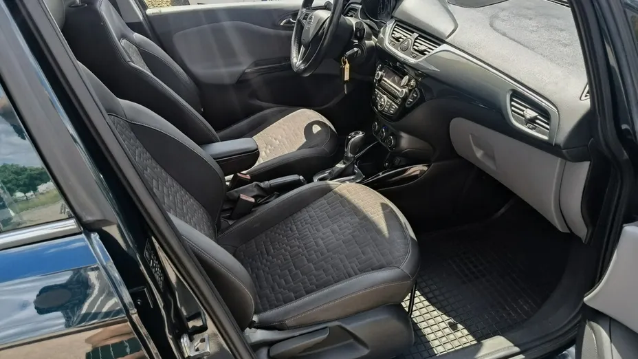 OPEL Corsa -