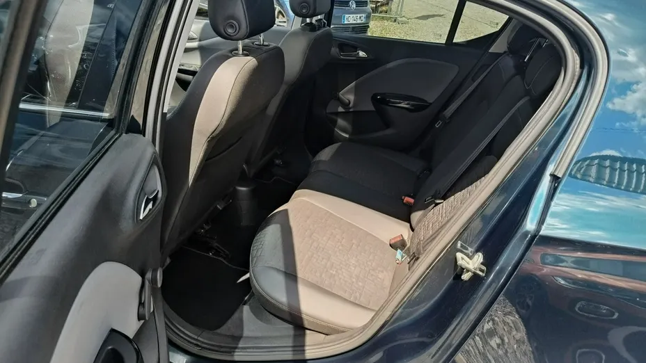 OPEL Corsa -
