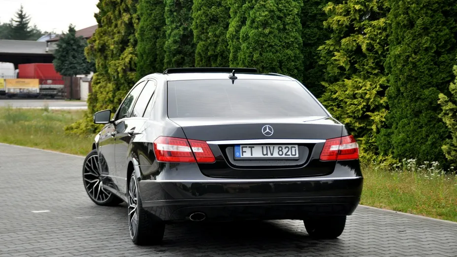MERCEDES-BENZ E Klasa -