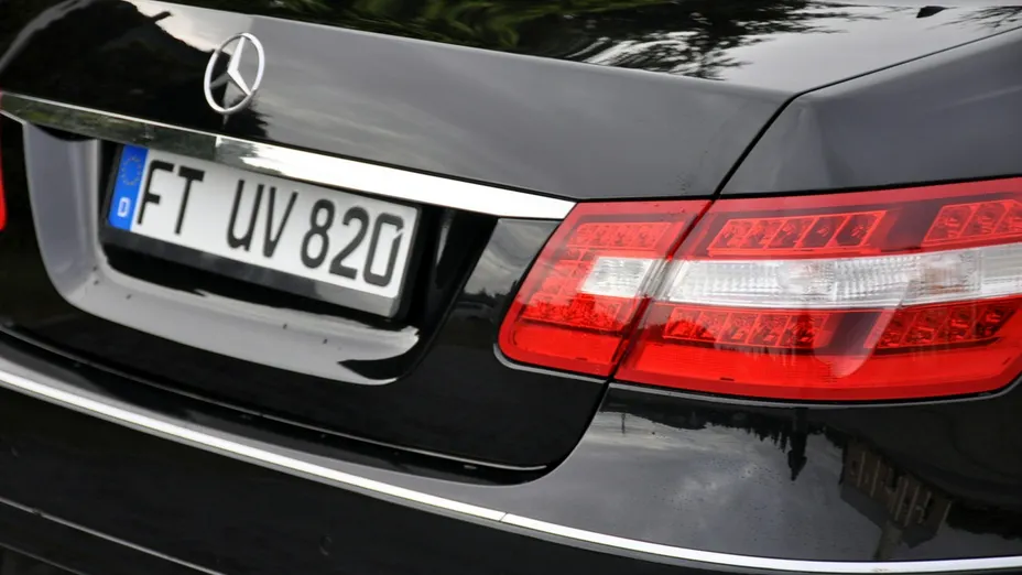 MERCEDES-BENZ E Klasa -