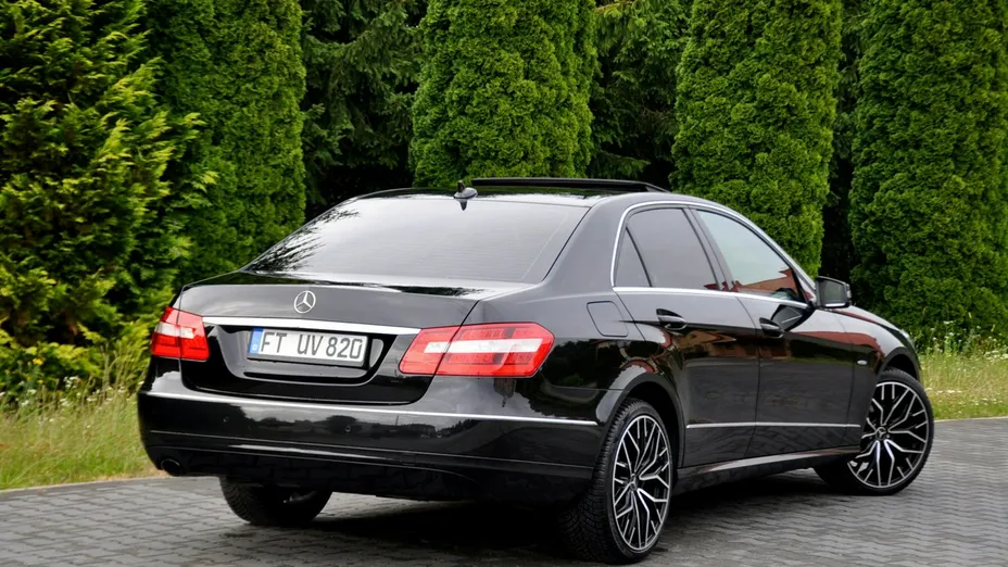 MERCEDES-BENZ E Klasa -