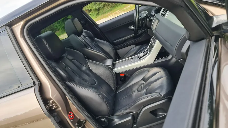 LAND ROVER Range Rover Evoque -