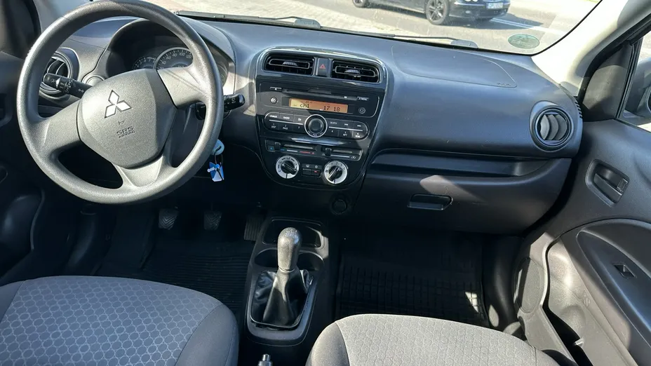 MITSUBISHI Space Star -