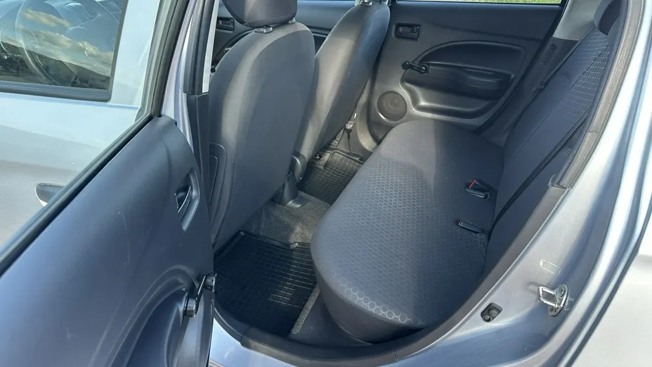 MITSUBISHI Space Star -