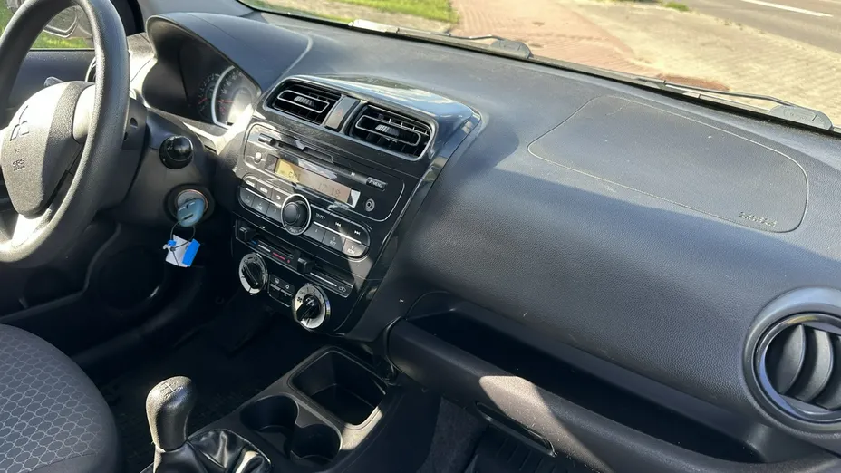 MITSUBISHI Space Star -