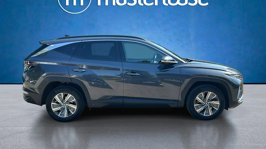 HYUNDAI Tucson -
