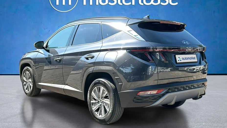 HYUNDAI Tucson -