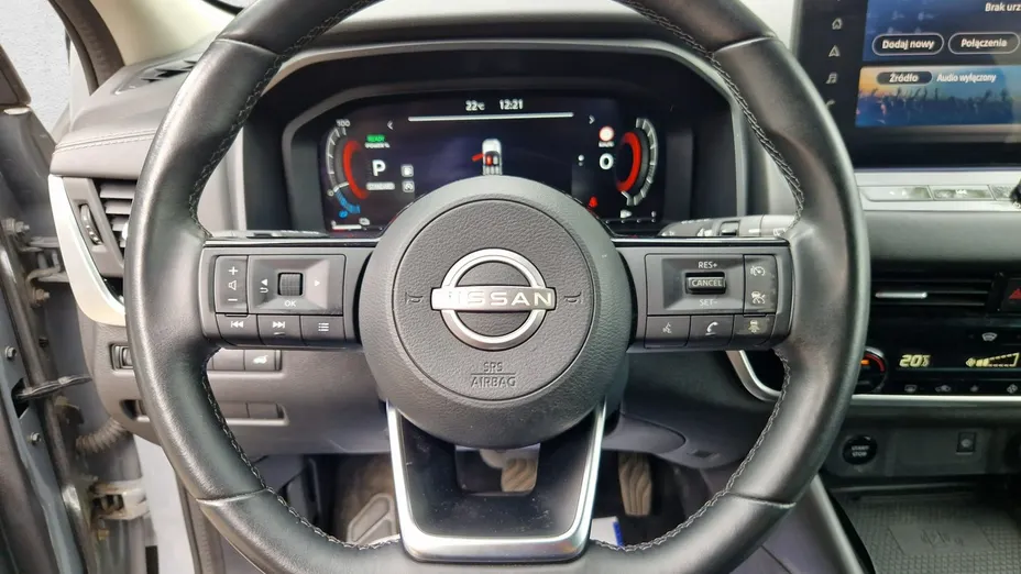 NISSAN Qashqai -