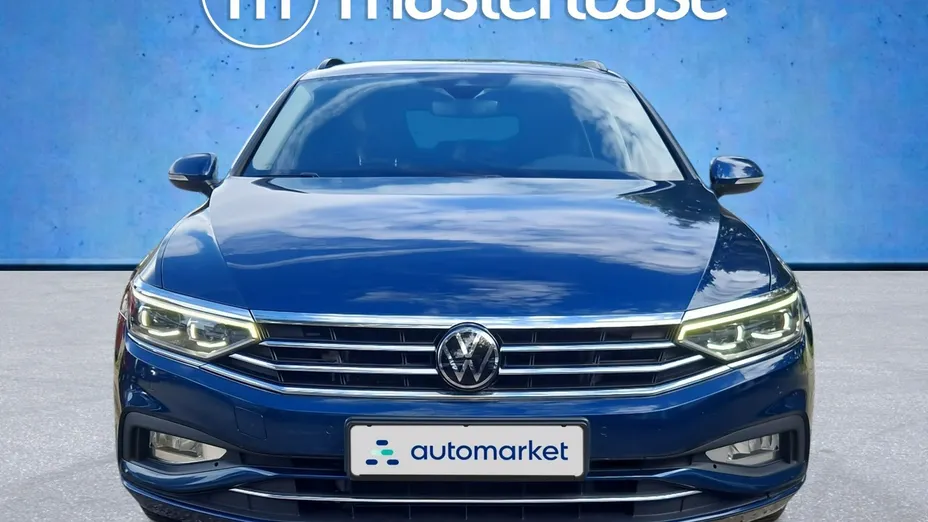 VOLKSWAGEN Passat -