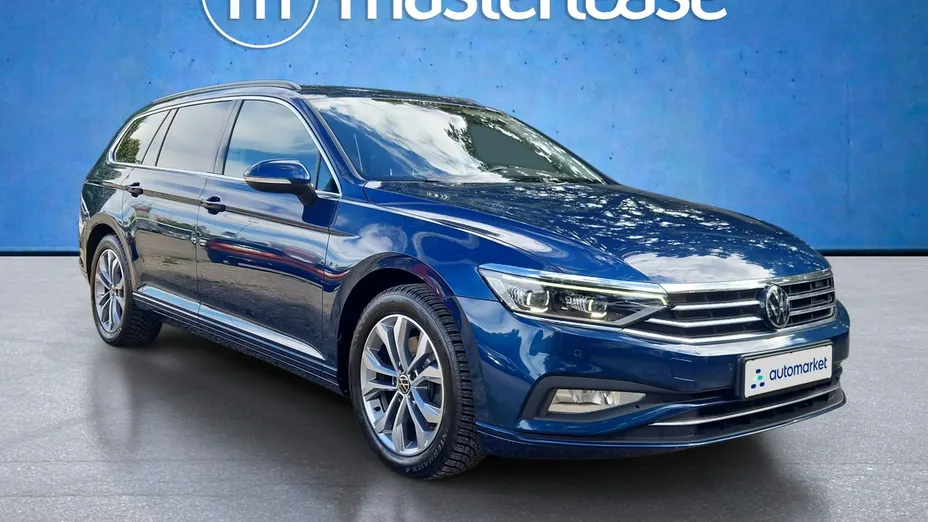 VOLKSWAGEN Passat -