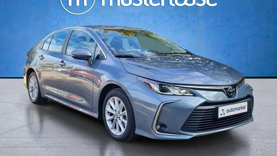 TOYOTA Corolla -