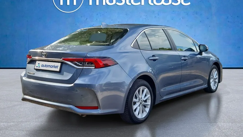 TOYOTA Corolla -