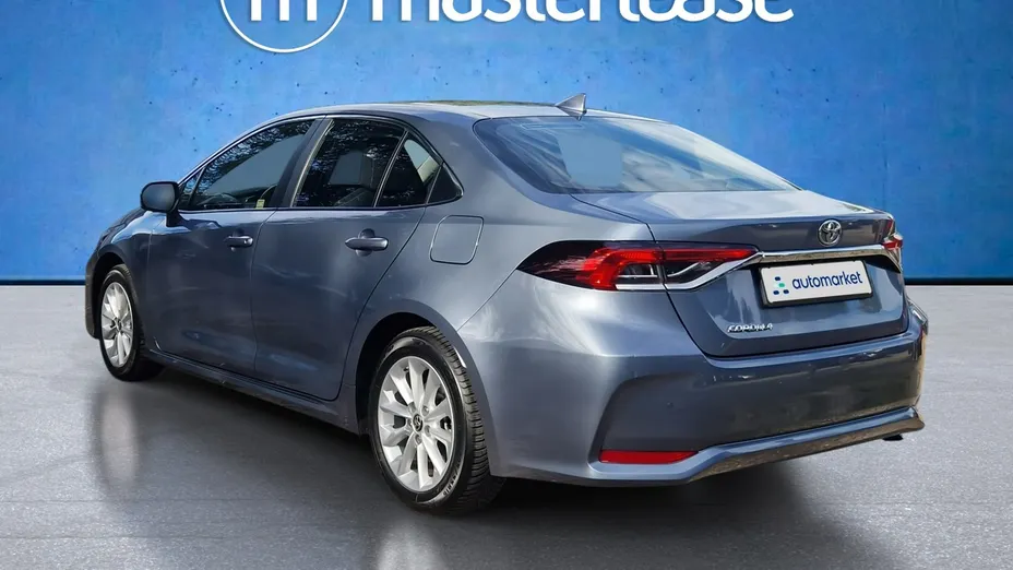 TOYOTA Corolla -