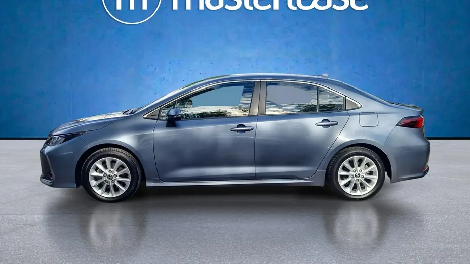 TOYOTA Corolla -