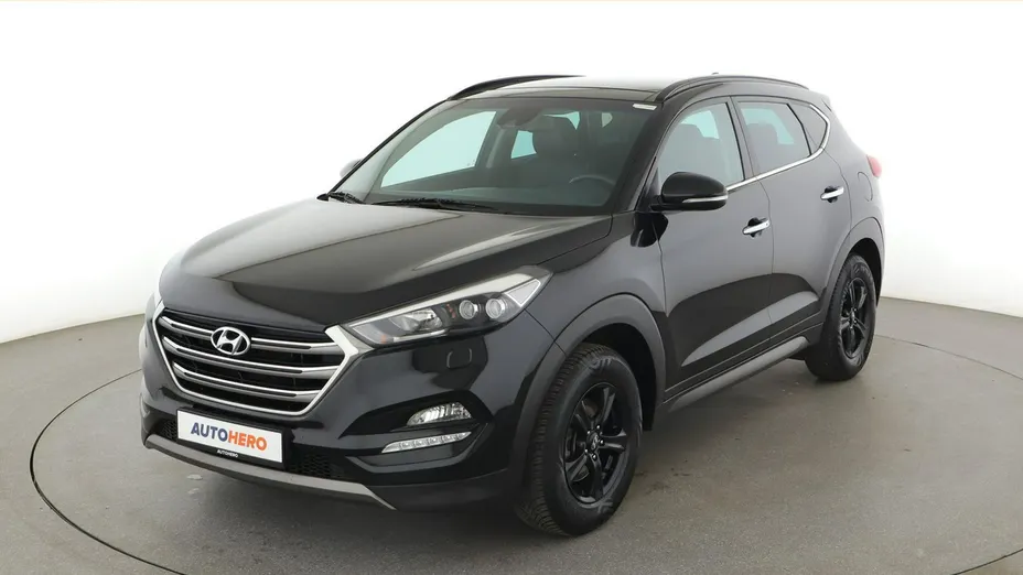 HYUNDAI Tucson -