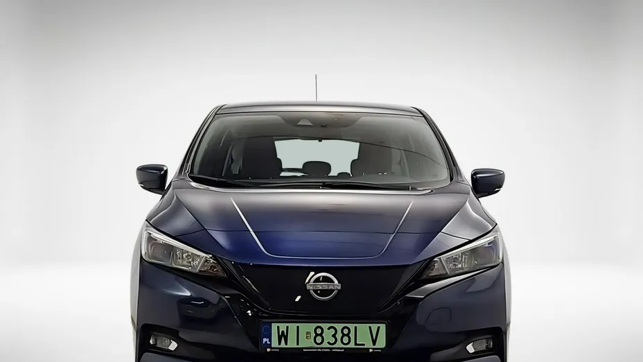 NISSAN Leaf -