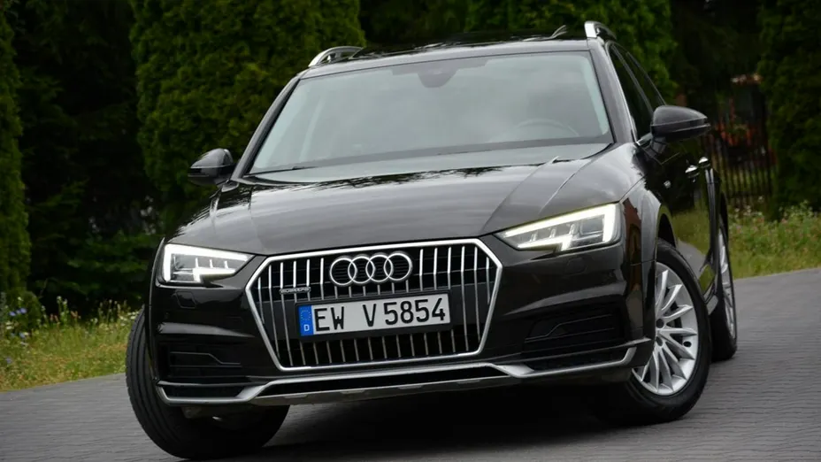 AUDI A4 -