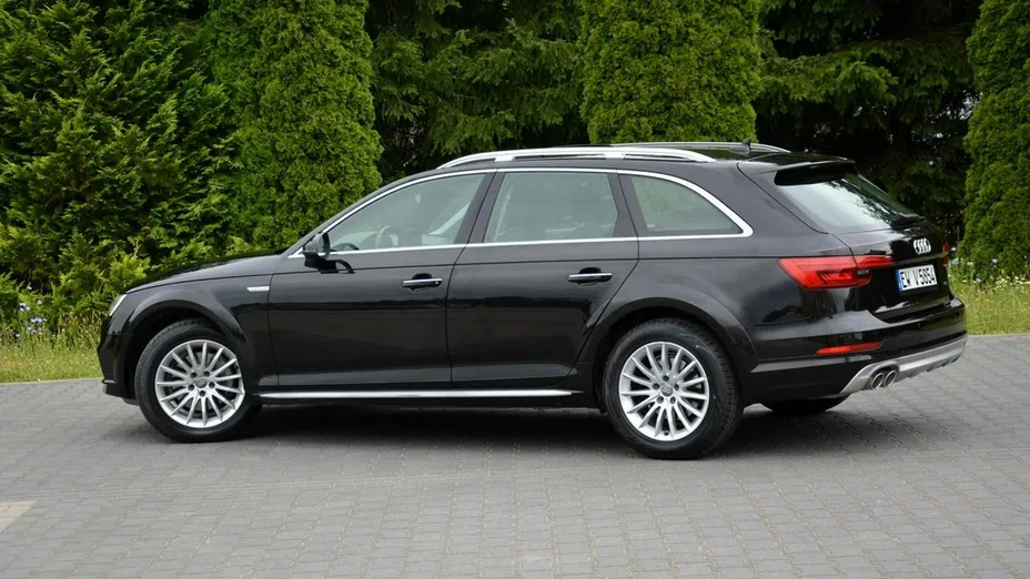 AUDI A4 -