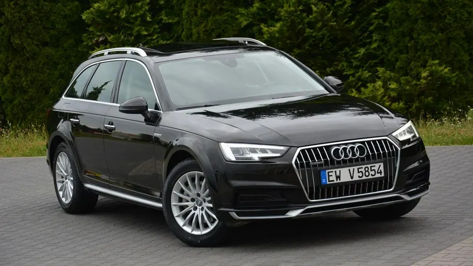AUDI A4 -