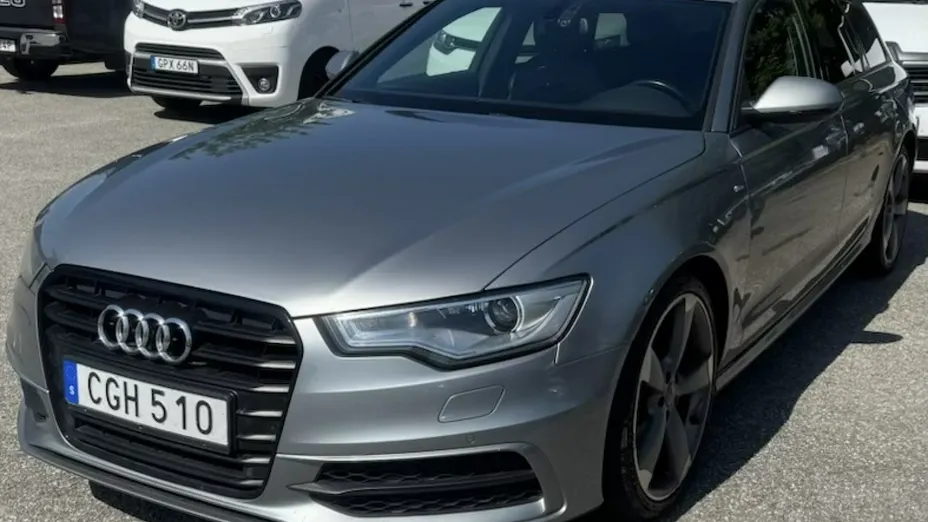AUDI A6 -