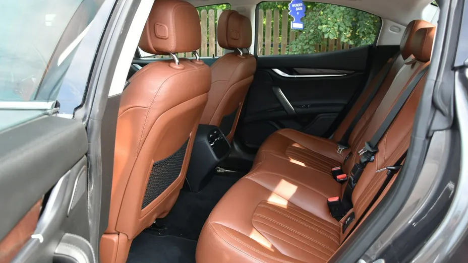 MASERATI Ghibli -