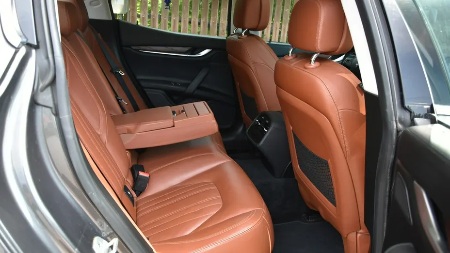 MASERATI Ghibli -