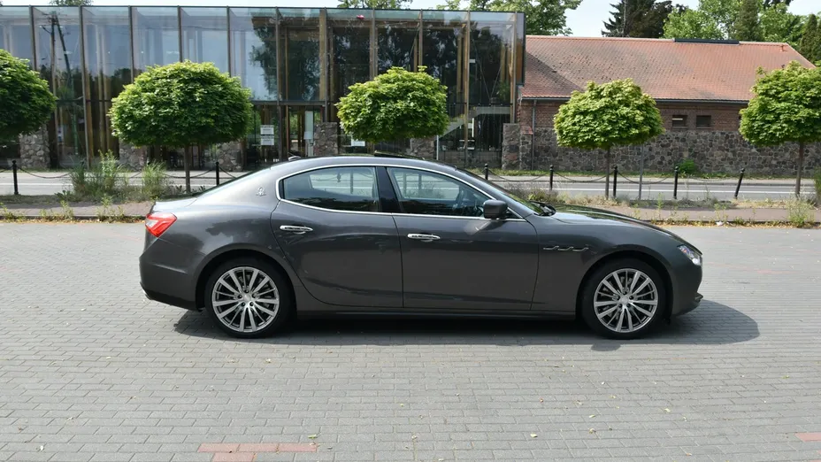 MASERATI Ghibli -