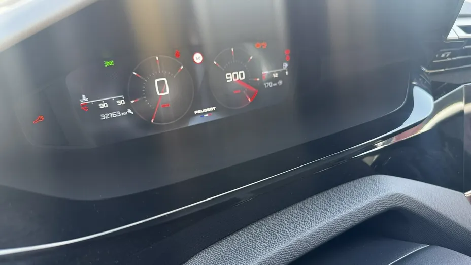 PEUGEOT 308 -