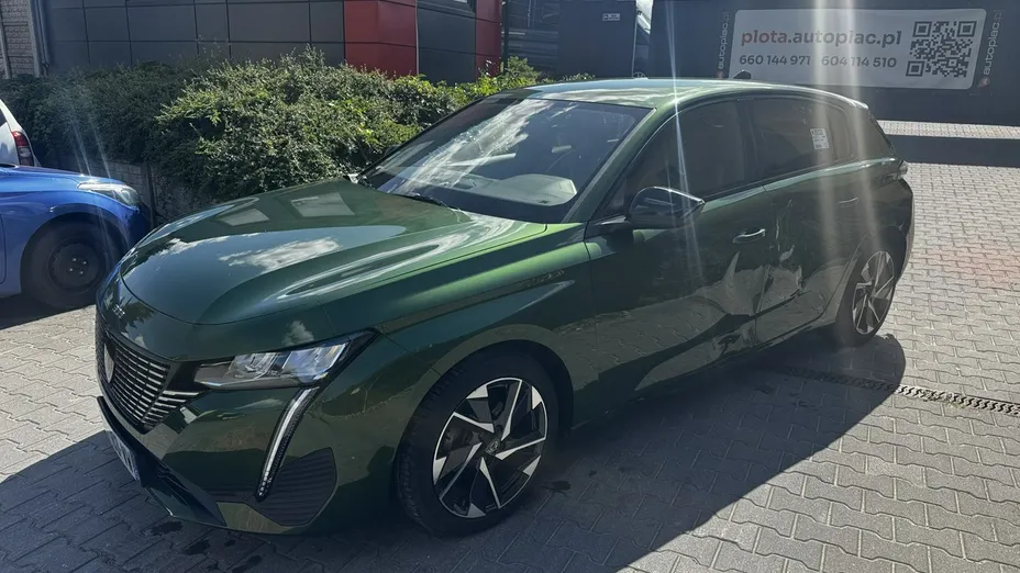 PEUGEOT 308 -