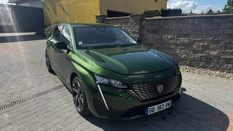 PEUGEOT 308 -