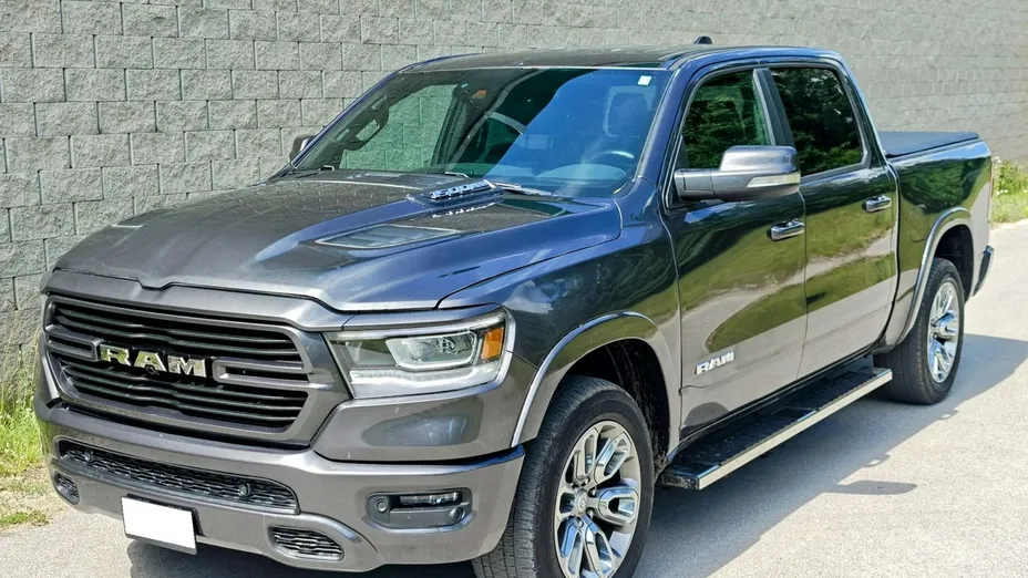 RAM 1500 -