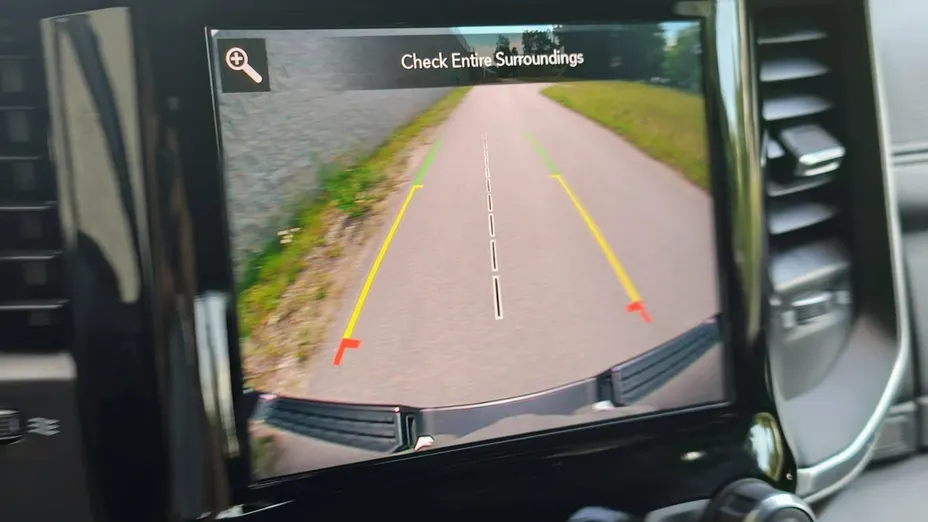 RAM 1500 -