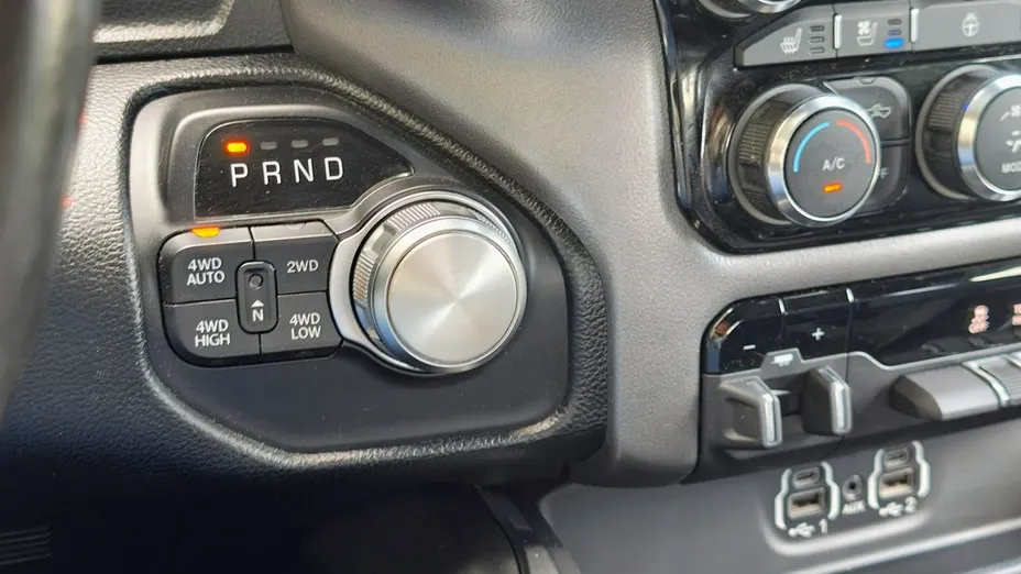 RAM 1500 -