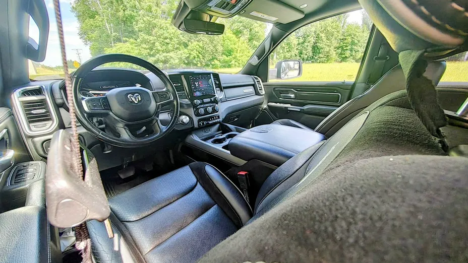 RAM 1500 -