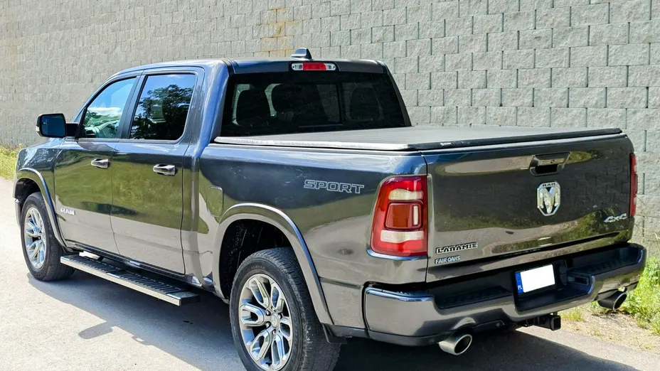RAM 1500 -