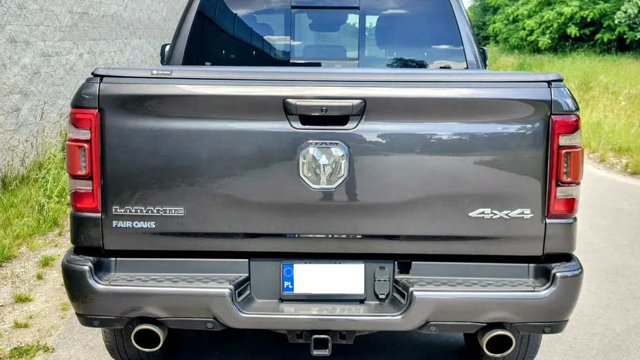 RAM 1500 -
