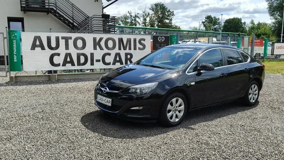 OPEL Astra -