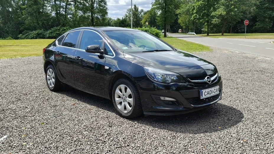 OPEL Astra -