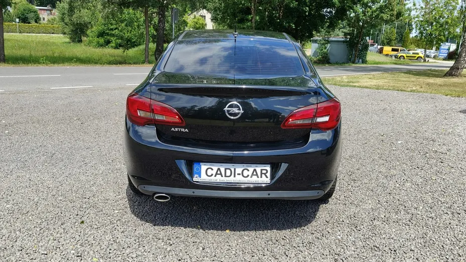 OPEL Astra -