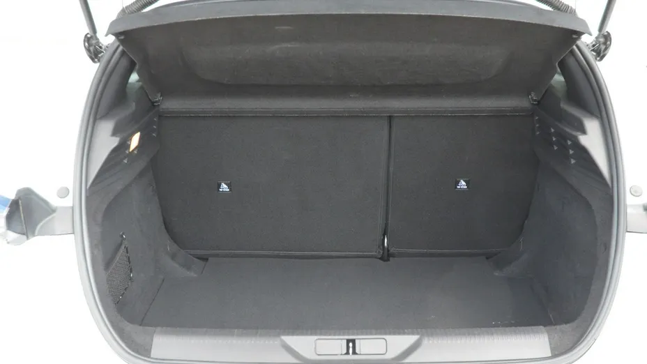 PEUGEOT 308 -