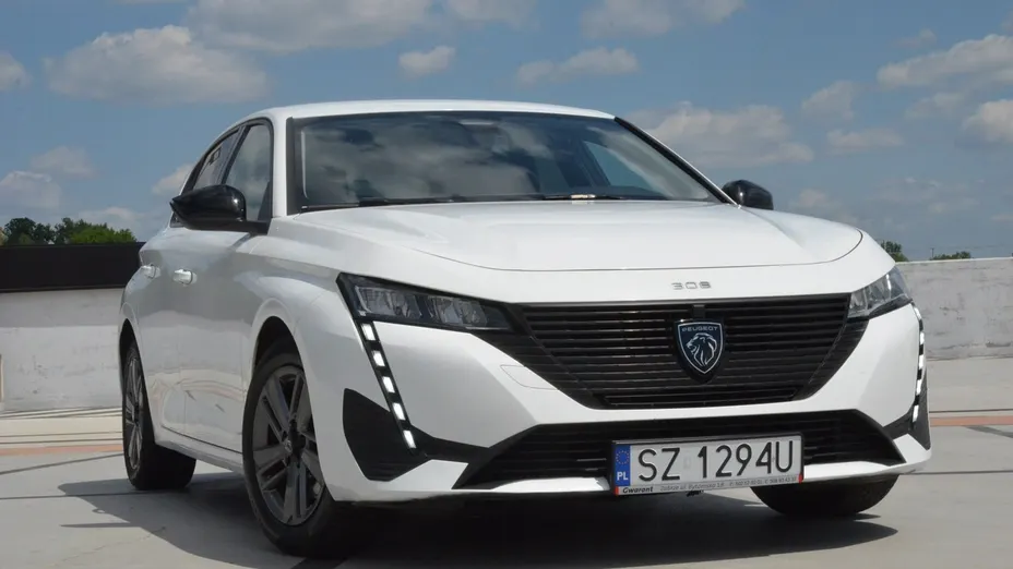 PEUGEOT 308 -