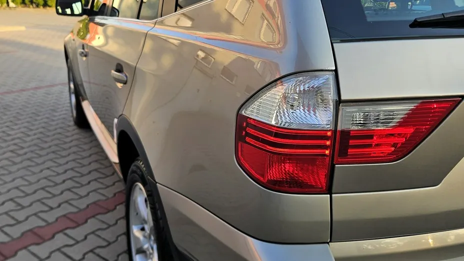 BMW X3 -