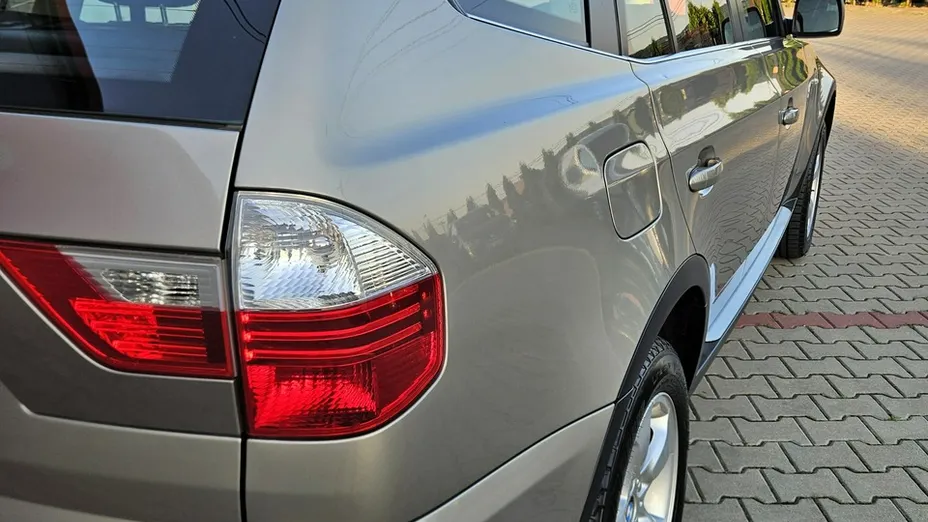 BMW X3 -